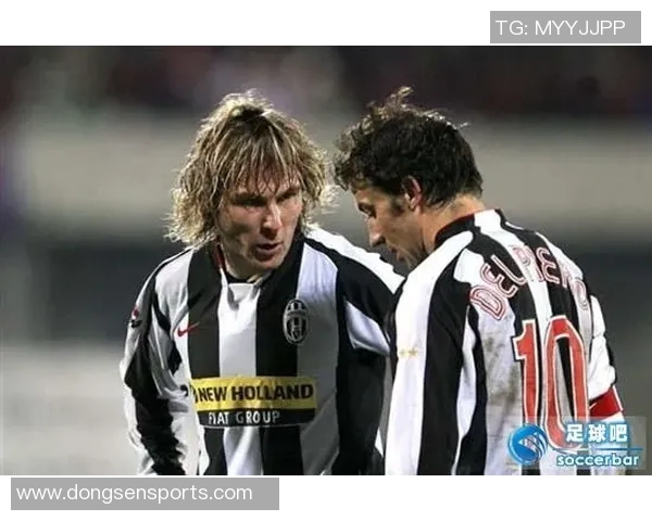 足球巨星一人一城背后的故事与传奇荣耀揭秘